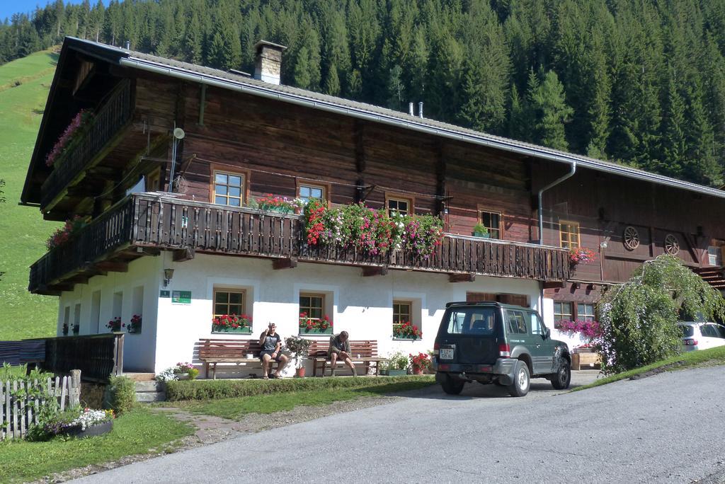 Bauernhof Untergrafer Villa Innervillgraten Bagian luar foto